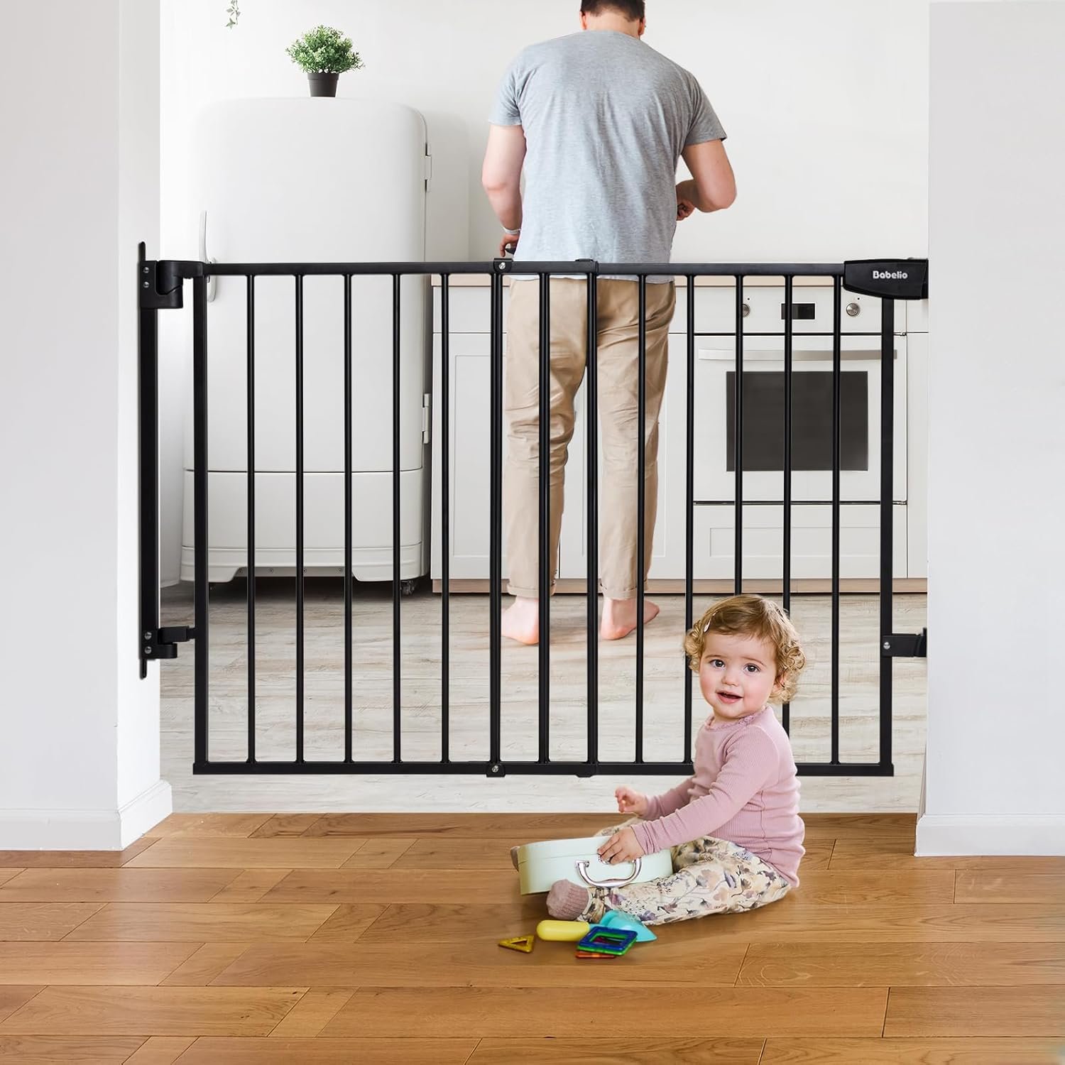 Babelio 29.7-46.5″ No Bottom Bar Baby/Dog Gate for Stairs, House and Doorways, Auto Close Safety Pet Gates with Large Walk Thru Door, Hardware Mount, Black