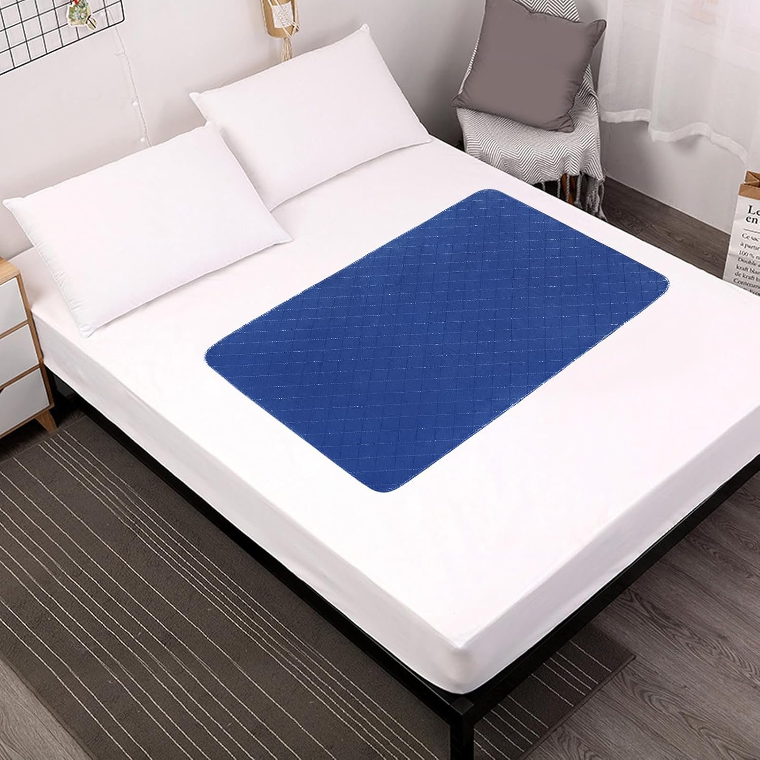 Waterproof Mattress Pad 34″x52″, Incontinence Bed Pads Washable, Slip Resistant Washable Underpads, Absorbent Reusable Protector for Bedwetting, Children, Pets, Seniors, Navy