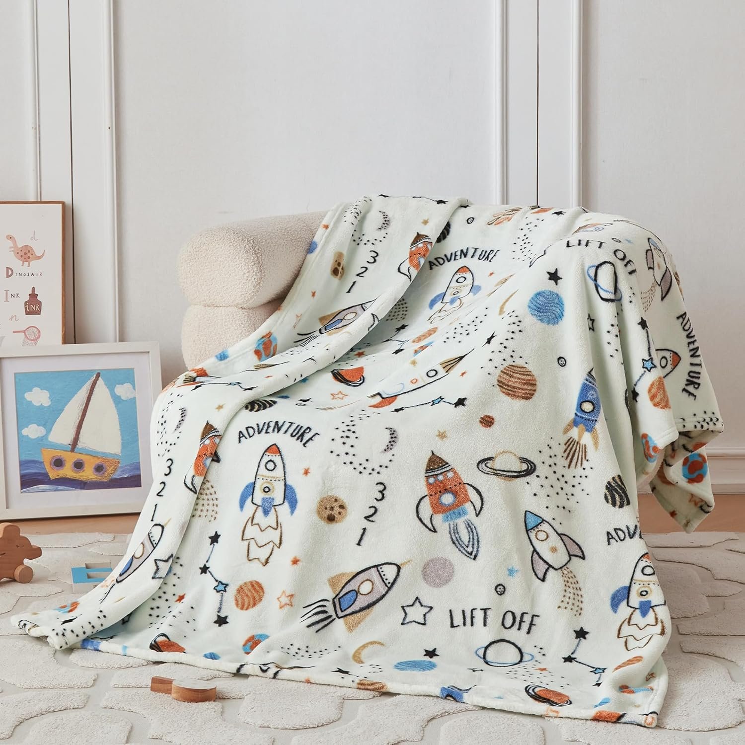 COOVA Kids Throw Blanket 50×60 Inch – Cartoon Fleece Throw, Toys for 2 3 4 5 6 7 8 9 10 11 12 Year Old Girl and boy Gifts, Soft Kids Blankets for Christmas Halloween Birthday Gifts,Spaceship Green